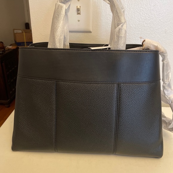 Michael Kors Gramercy Large EW Satchel Black Pebbled Leather Crossbody.